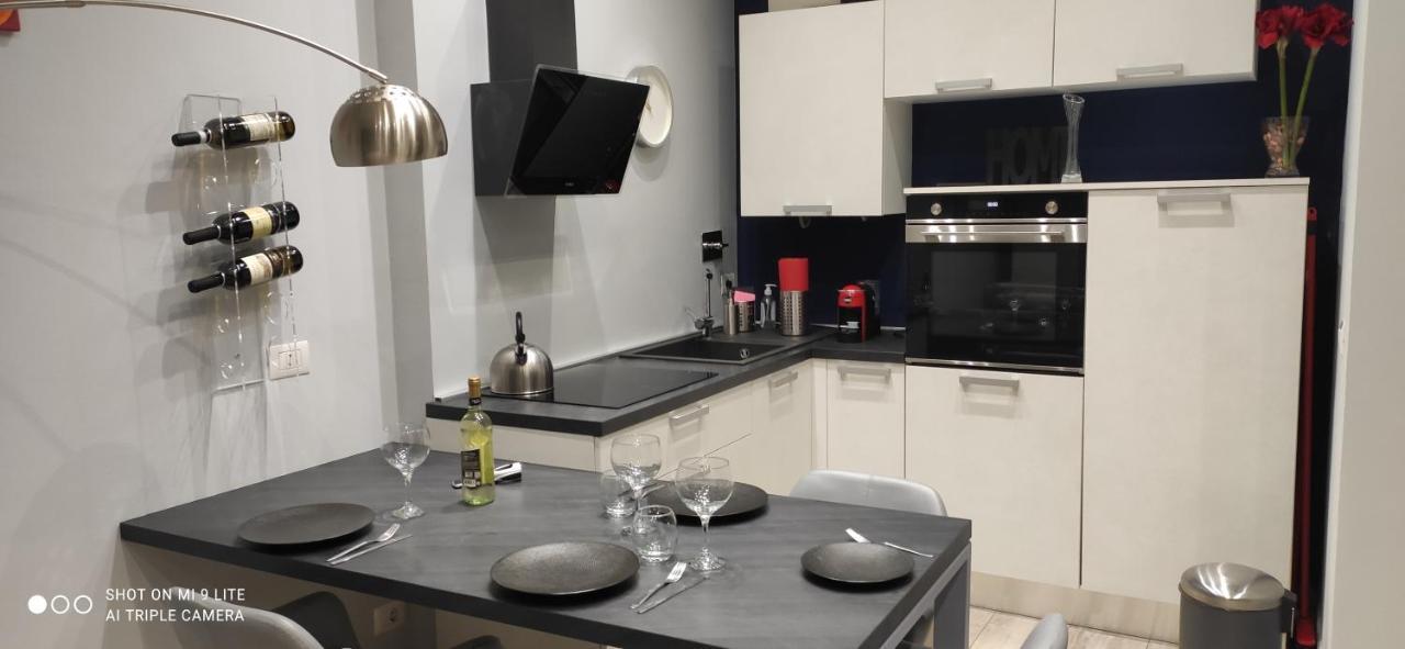 Urban Loft Apartment Trieste Bagian luar foto