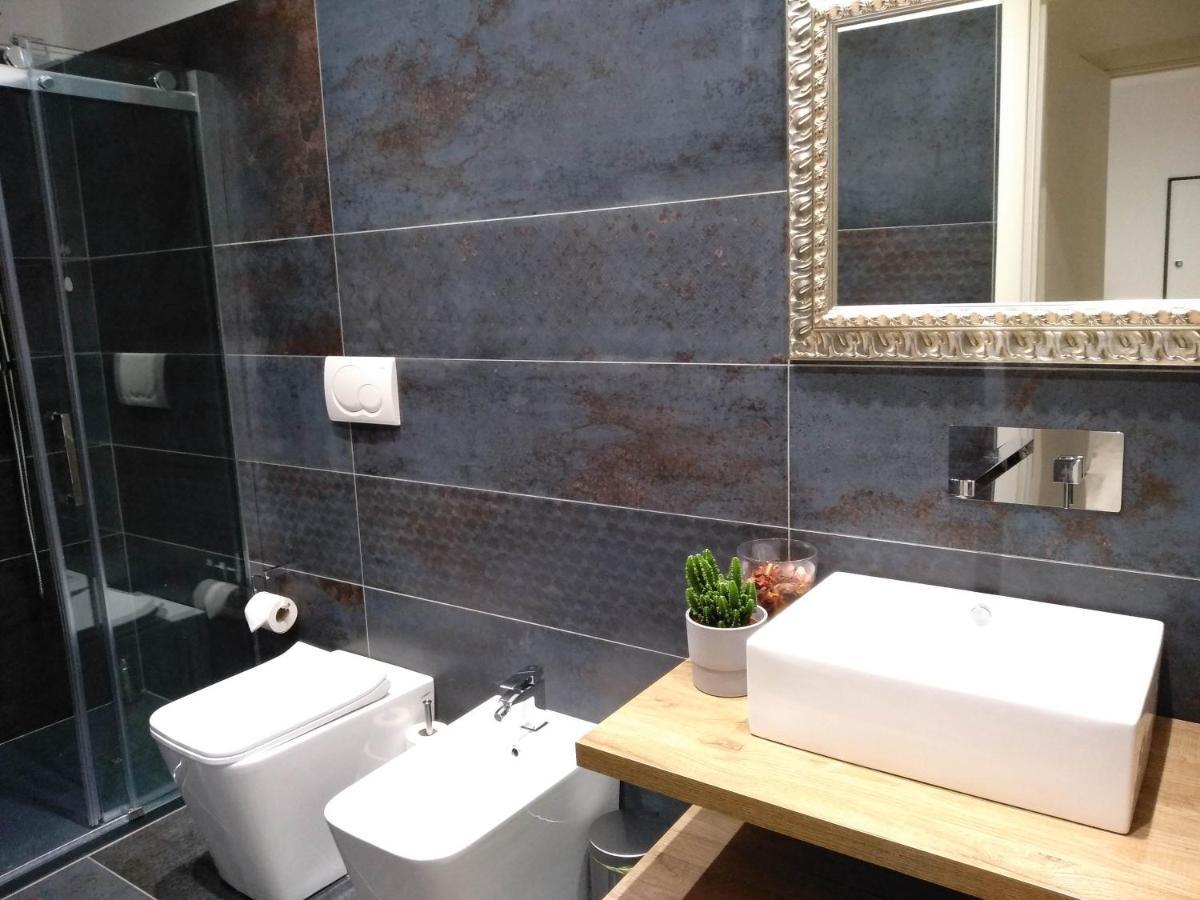 Urban Loft Apartment Trieste Bagian luar foto